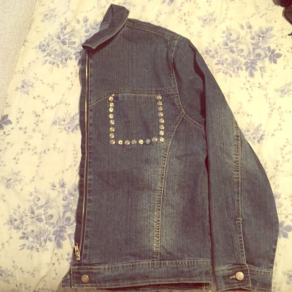 Button snap jean coat